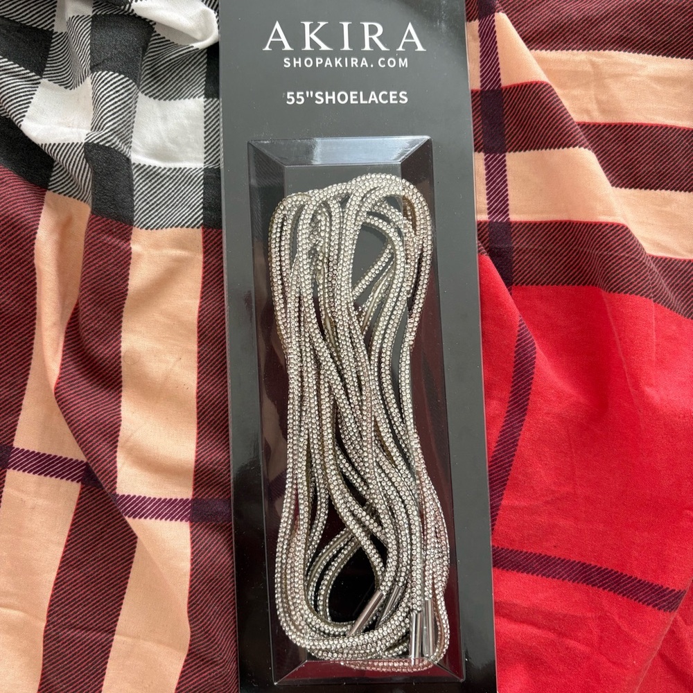 AKIRA Silver Rhinestone Chain/Laces